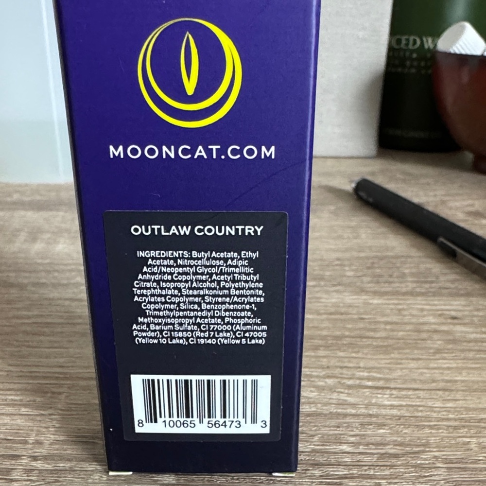 Outlaw Country- Mooncat Nail Lacquer - Picture 2 of 14